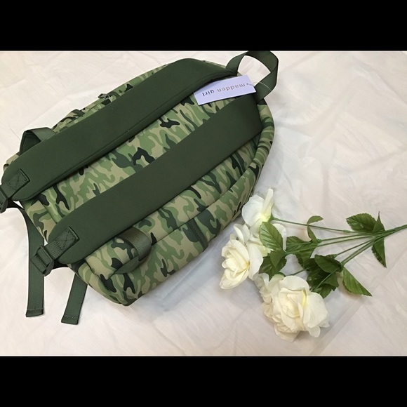 NWT Army Colors backpack ? main image 5
